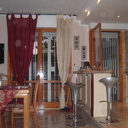 Casa Vacanza Gaudenti Bed & Breakfast Roma Exterior foto