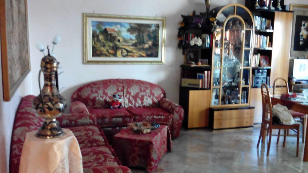 Casa Vacanza Gaudenti Bed & Breakfast Roma Exterior foto