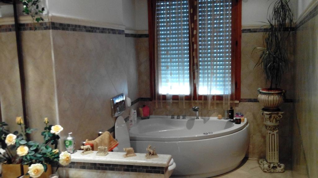 Casa Vacanza Gaudenti Bed & Breakfast Roma Cameră foto